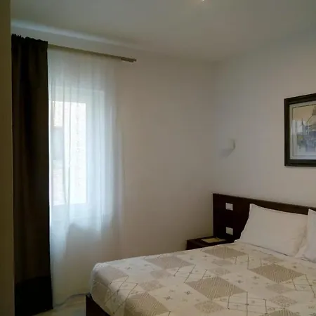 Cajeta Hotel 3*