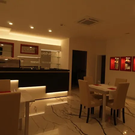 Cajeta Hotel 3*